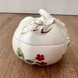 Vintage Minton‎ Pumpkin Shape “Sugar Bowl” Florals Bone China Made In England